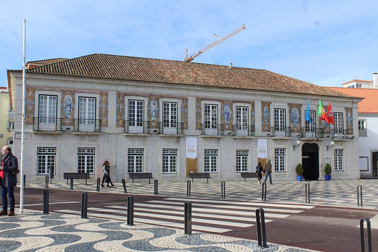 Condes da Guarda Palace · Town Hall