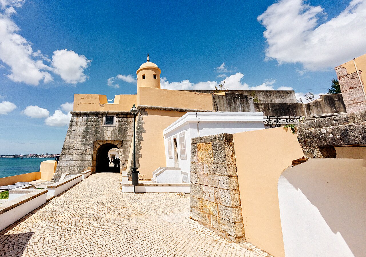 Fort of Santo António da Barra