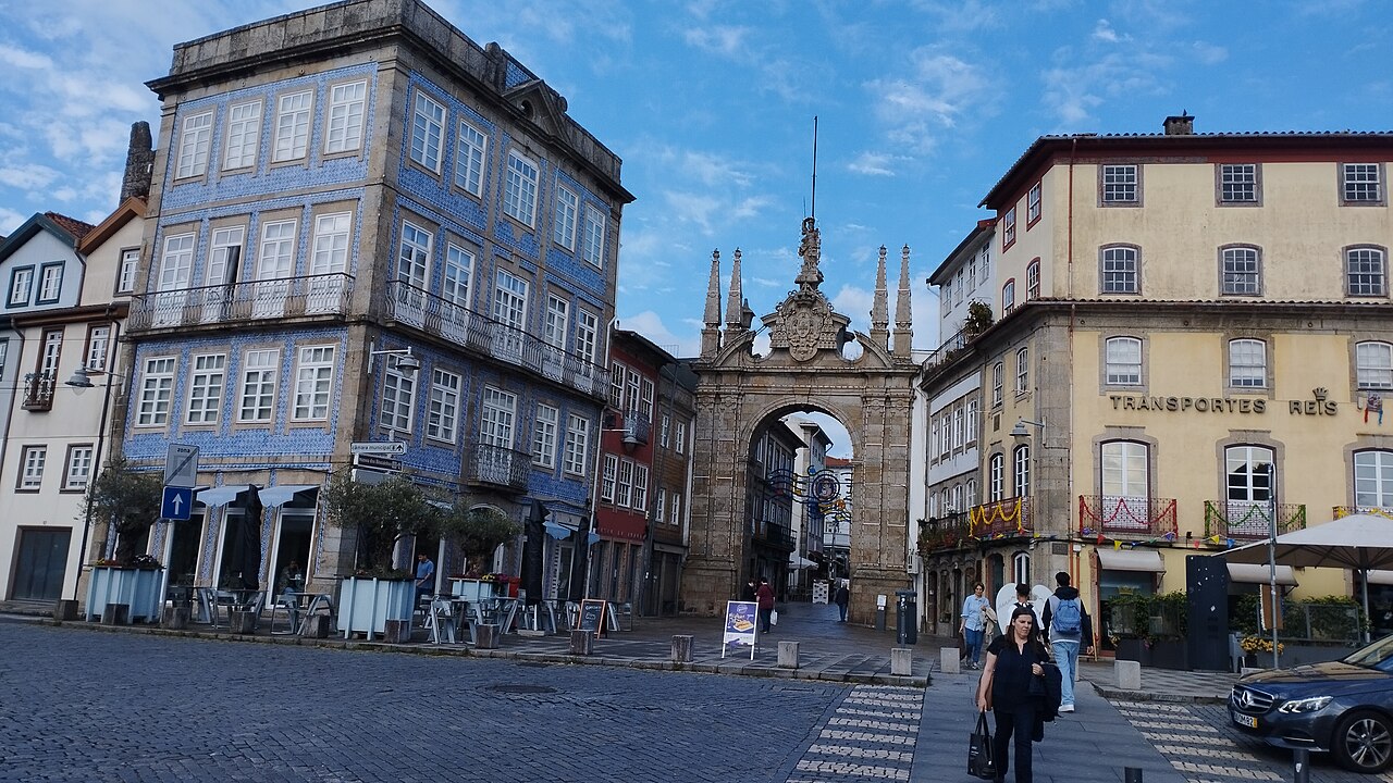 Arco da Porta Nova · Archive photograph