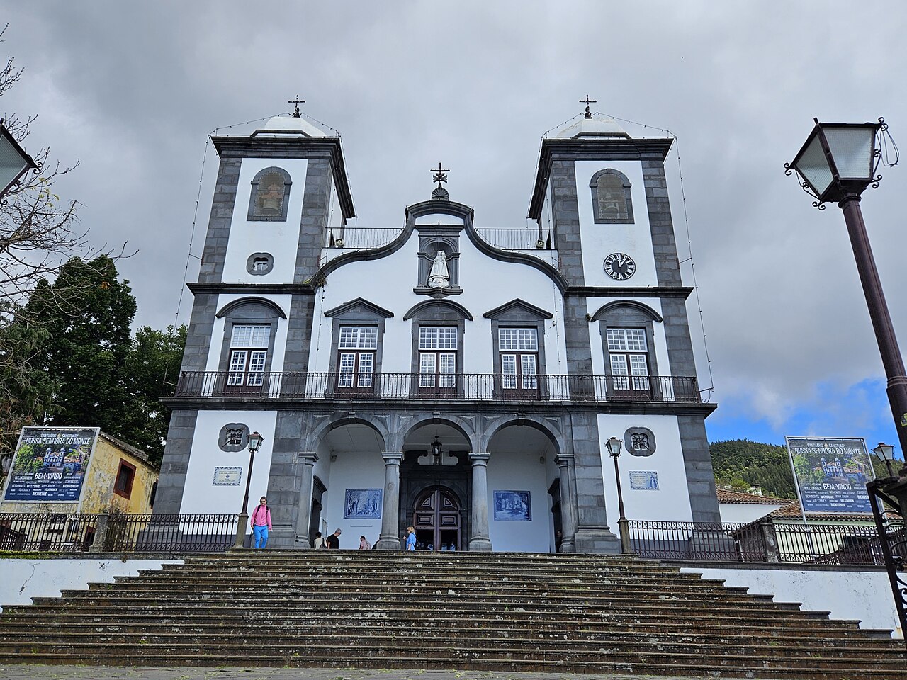 Igreja de Nossa Senhora do Monte · Fotografia de arquivo