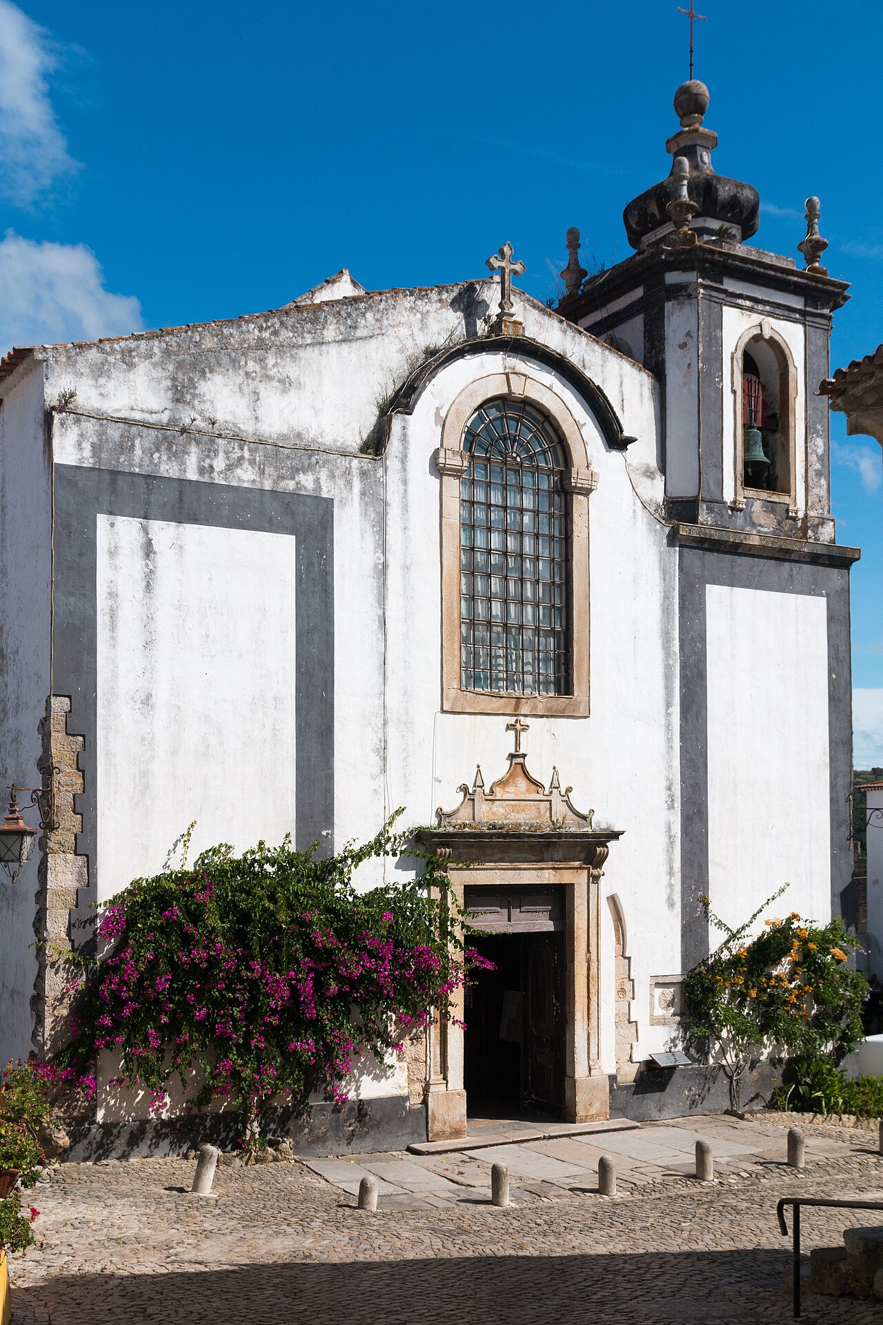 Igreja de São Pedro · Fotografia de arquivo
