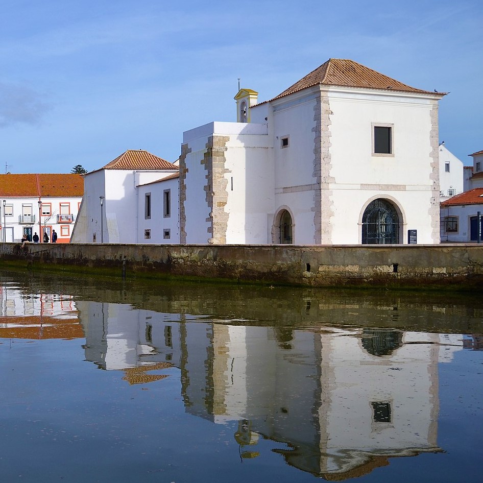 Igreja da Misericórdia de Alcochete · Exterior